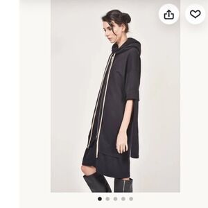 Aakasha Hooded Tunic Unisex L Black Convertible Detachable Sleeve‎ Zip Hoodie